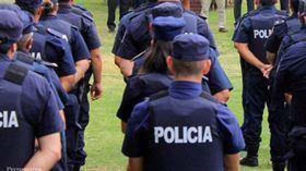 El gobierno bonaerense aument en un 18% el sueldo de los policas