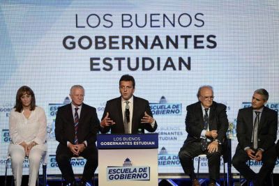 Sergio Massa present� la Escuela de Gobierno del FR en la ciudad