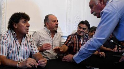 Dirigentes de la CTA y la CGT ratificaron la movilizaci�n y el paro para el jueves