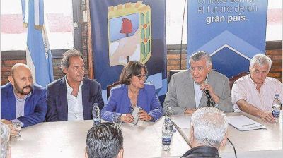 El PJ afina la estrategia 2017 para retener las bancas en el Senado