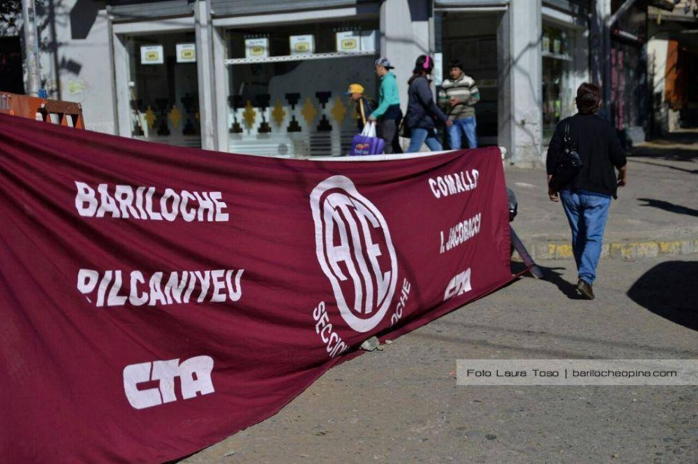 ATE y la CGT anunciaron protestas y paros para los pr�ximos d�as