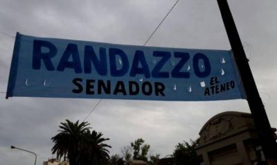 Los pasacalles que hicieron enojar a Randazzo