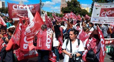 M�dicos bonaerenses tambi�n realizan un paro de 48 horas