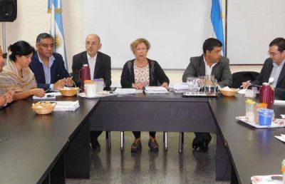 La ministra de Educaci�n dice que 