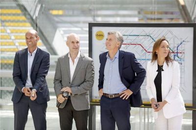 El paro pierde fuerza y el Gobierno se endurece ante los docentes bonaerenses