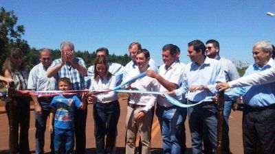 Inauguraron el asfalto de la ruta provincial 221