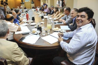 El PJ puso primera de cara a las legislativas: formaron mesas seccionales y distritales