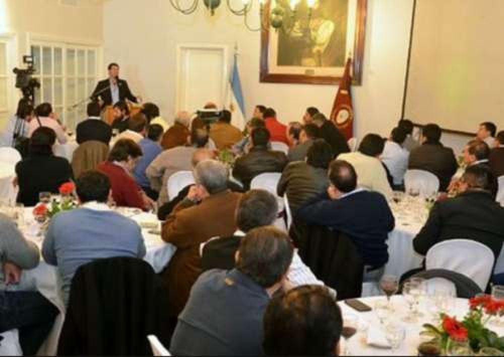 Alista la tropa: Urtubey reunir� a todos los diputados este s�bado en Finca Las Costas