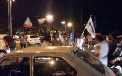 Bocinazo en residencia de Vidal: 