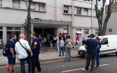 ATSA realiz� una protesta frente al Policl�nico de Lomas