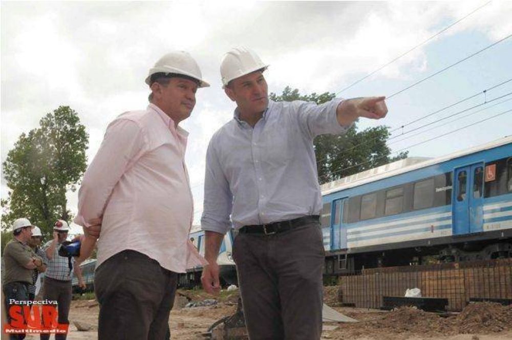 El bajo v�as de Bernal en un 85 por ciento de avance