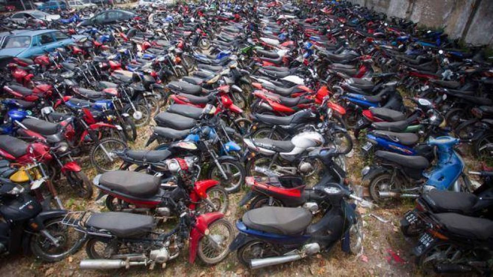 La comuna define la compactaci�n de veh�culos en playas de secuestro