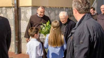 Medjugorje; monse�or Hoser: �El Papa est� interesado en el desarrollo de la piedad popular en este lugar�