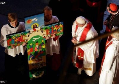 Cat�licos y protestantes imploremos a Dios el don de la reconciliaci�n y la unidad, aliento del Papa
