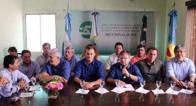 Se reuni� el peronismo no cristinista y desaf�a: 