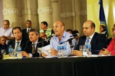 En Quilmes, Martiniano Molina inaugur� las sesiones del HCD destacando obras