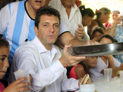 Diputados: Bonelli confirm� los rumores y confes� el robo de m�dulos en el Frente Renovador
