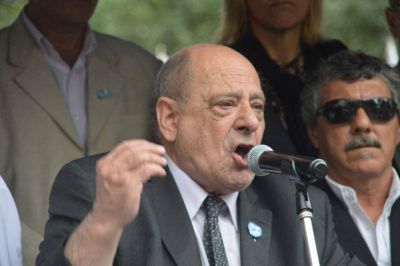 Arroyo sobre los ex combatientes: �Nos dieron un mandato y es hacer una patria grande�