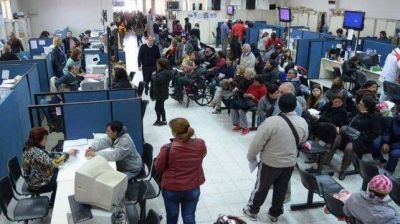 La provincia ofrece a la Ans�s cruzar datos para evitar el corte de la AUH