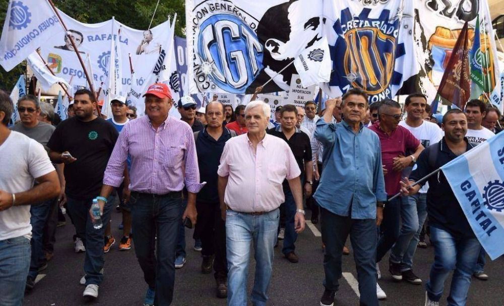 Nuevo cruce entre el Gobierno y sindicalistas por el paro del 6