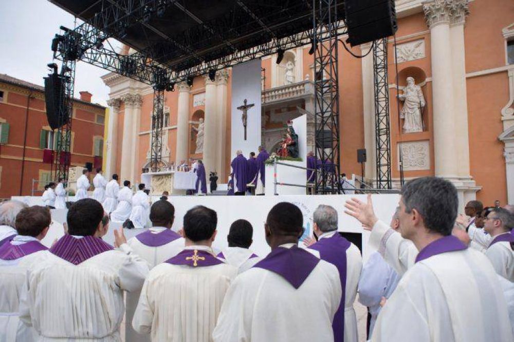 Texto completo de la homila del papa Francisco en Carpi, zona del terremoto de 2012 en Italia
