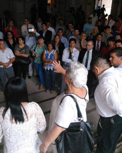 El Gobierno distiende el reclamo salarial de los judiciales