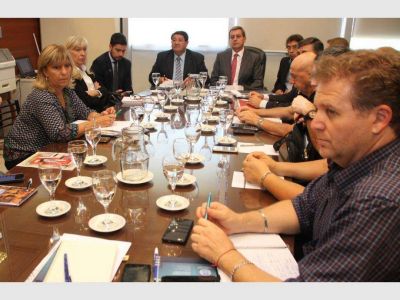 El Gobierno provincial mejor� la oferta y hubo acuerdo con el sector docente