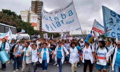 Docentes denuncian que la Polic�a Local ingresa a las escuelas para averiguar quien est� de paro