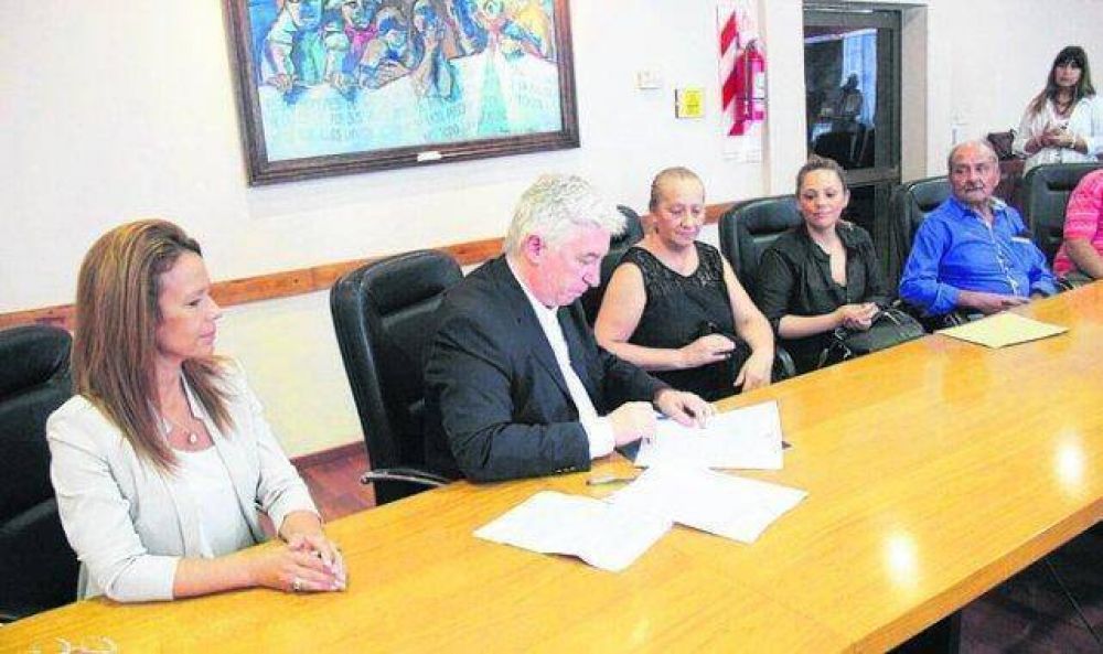 Naci�n le entreg� a Santa Fe siete millones de pesos en subsidios