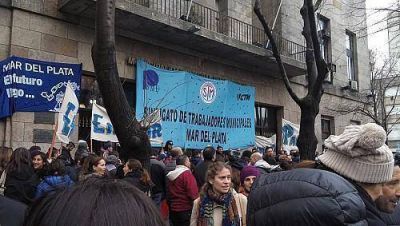 Empleados municipales paran mi�rcoles y jueves y analizan m�s medidas de fuerza