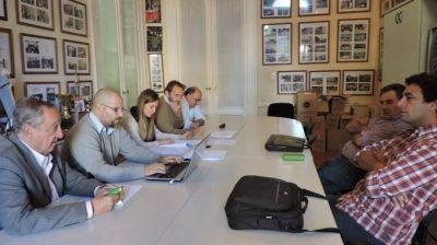 Se conocieron las ofertas para las obras de agua en Gardey e impulsi�n cloacal en Villa del Parque