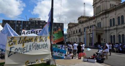 Carpa blanca de los docentes entrerrianos