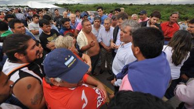 Inundaciones en La Madrid: el Gobierno nacional confirma que son 5.800 los evacuados