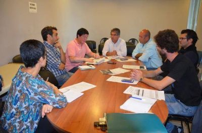 Con sello puntano, la miel tambi�n quiere llegar al mercado a precio diferencial