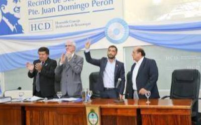 Mussi anunci� un aumento del 30% para los municipales de Berazategui