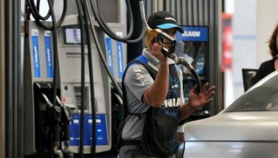 Hay diferencias de hasta el 11% en el precio de la nafta en C�rdoba