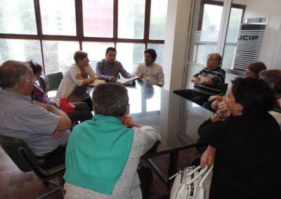 Las �pticas eval�an cortar el servicio ante la falta respuesta de PAMI