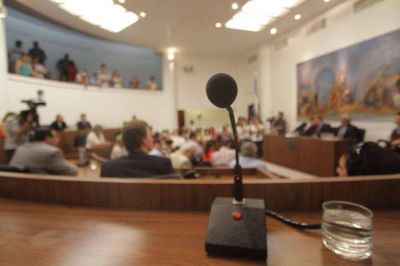Veto de Corral sobre los controles a las cuentas financieras del municipio