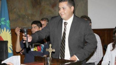 Un audio, dos tiros y la renuncia del edil de Cambiemos