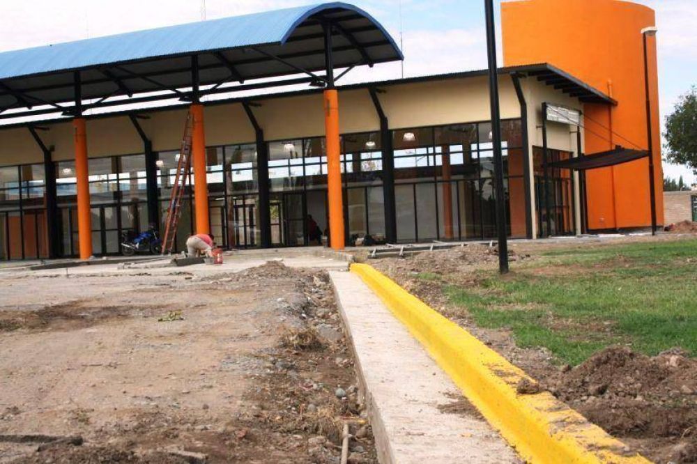 Ins�lito u osado, Peressini reabre la Terminal el d�a del paro