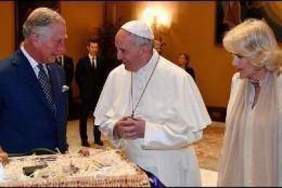 El Papa pide al pr�ncipe de Gales que 