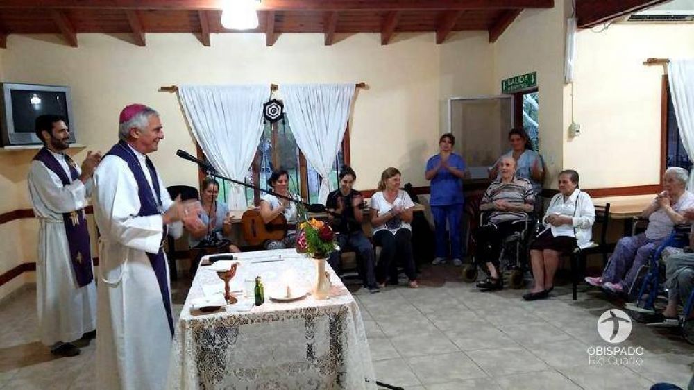 Mons. Uriona visit Alejo Ledesma y Benjamn Gould
