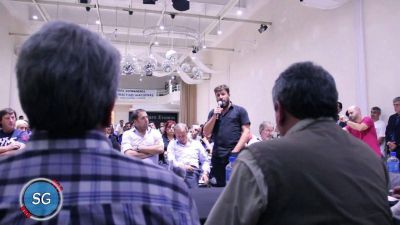 Los municipales de Avellaneda manifestaron su adhesi�n al triunvirato