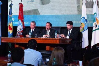 Sujarchuk inaugur� las sesiones ordinarias del Concejo de Escobar