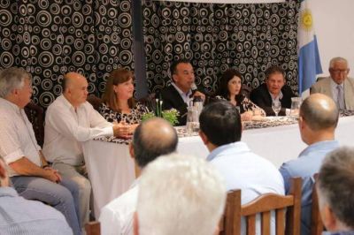 Tecnotur: el Vicegobernador realiz� la apertura de la primera jornada del a�o