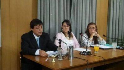 El intendente de Daireaux anunci� en el Concejo Deliberante la obra de agua potable para La Larga y Andant