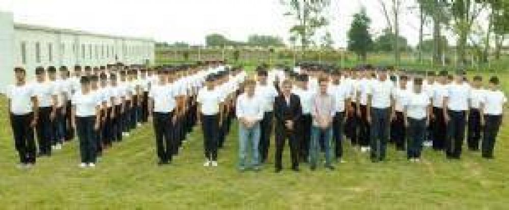 El intendente dio la bienvenida a los cadetes de la Polic�a Comunal
