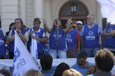 Seg�n UPCN, el acatamiento al paro en la provincia fue del 80 por ciento 