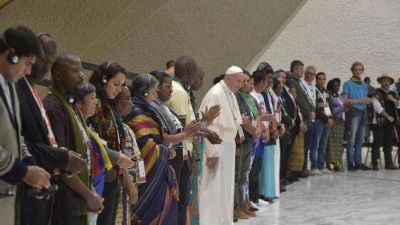 Movimientos populares siguen en pie de lucha, desde el Vaticano