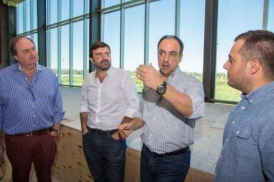 Autoridades recorrieron la obra del Museo de la Constituci�n